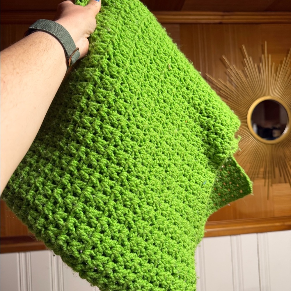 Green Handcrafted Knit Throw Blanket